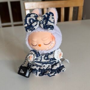 Authentic Pop Mart have a seat, Zizimonster, with Blue Outfit and Accessories